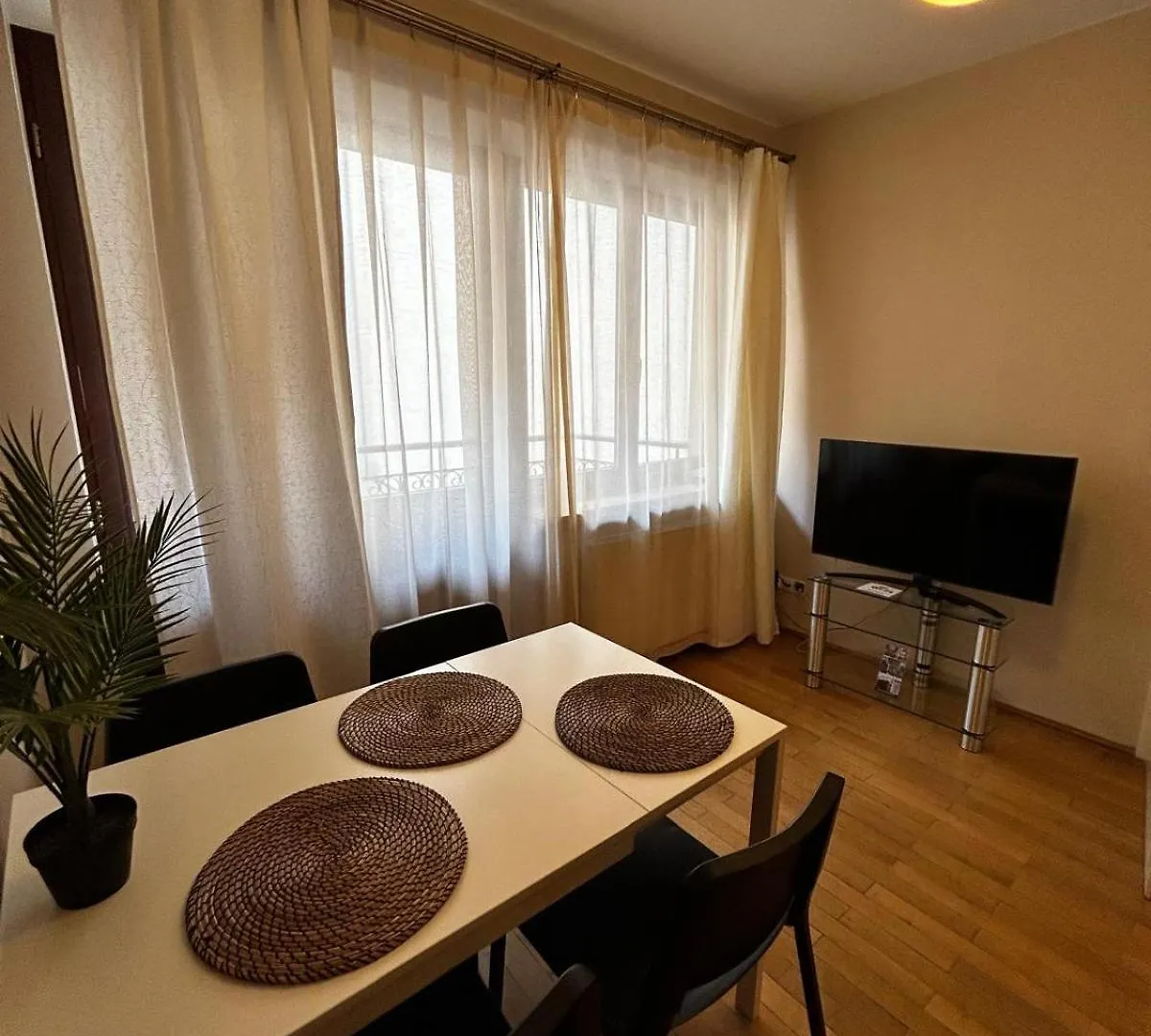 Golden Apartments With Lift - Old Town Krakov Polsko